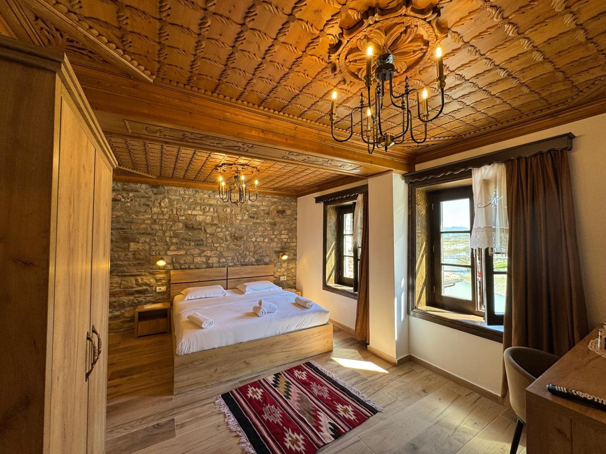Hotel Ansel Μπεράτ Εξωτερικό φωτογραφία