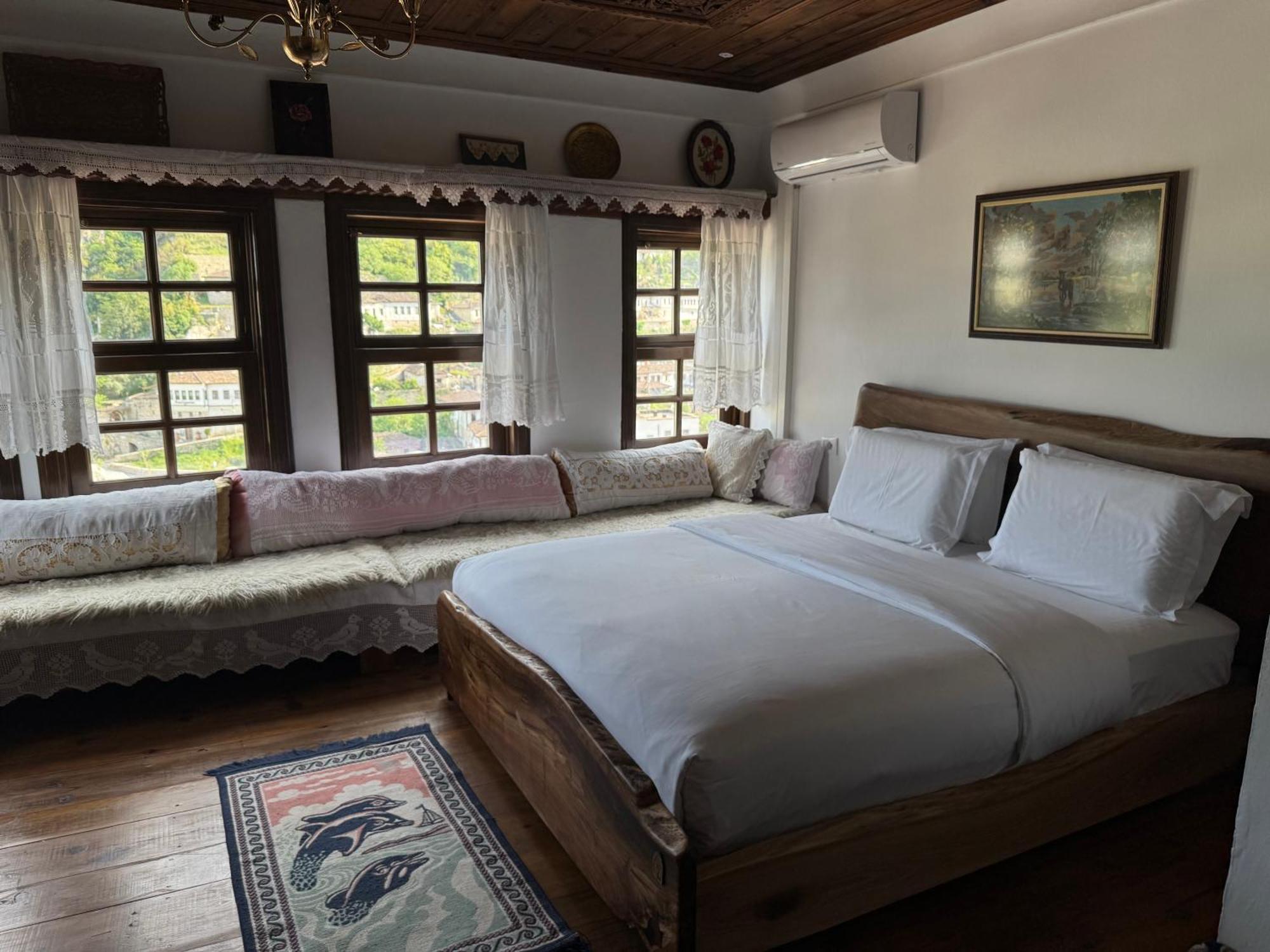 Hotel Ansel Μπεράτ Εξωτερικό φωτογραφία