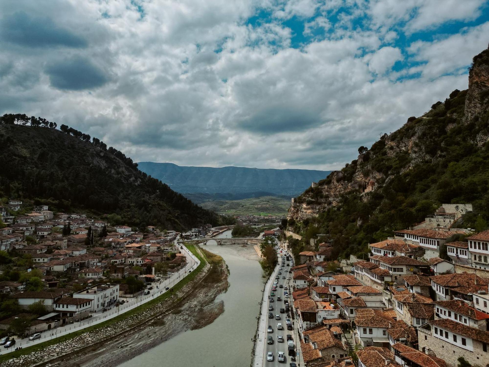 Hotel Ansel Μπεράτ Εξωτερικό φωτογραφία