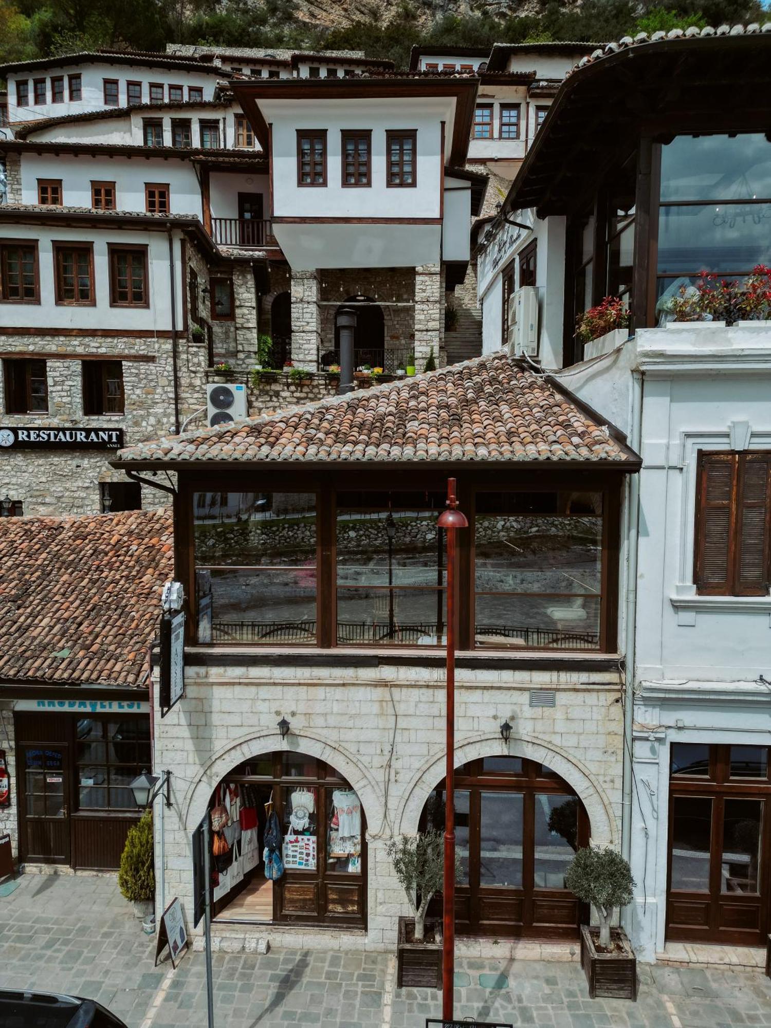 Hotel Ansel Μπεράτ Εξωτερικό φωτογραφία