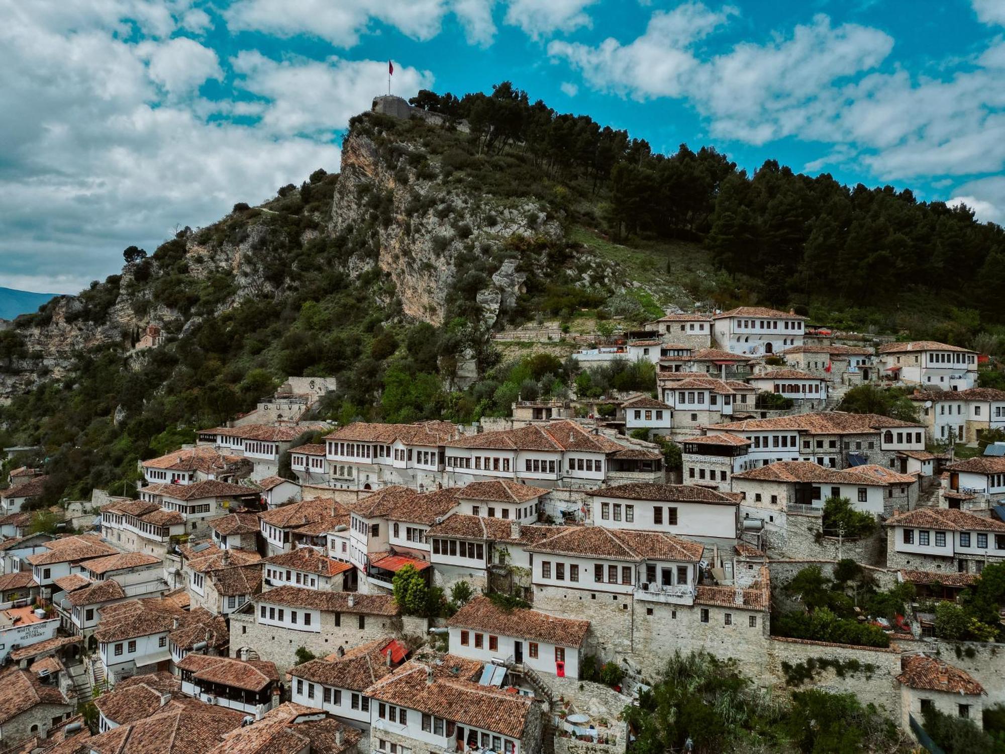 Hotel Ansel Μπεράτ Εξωτερικό φωτογραφία